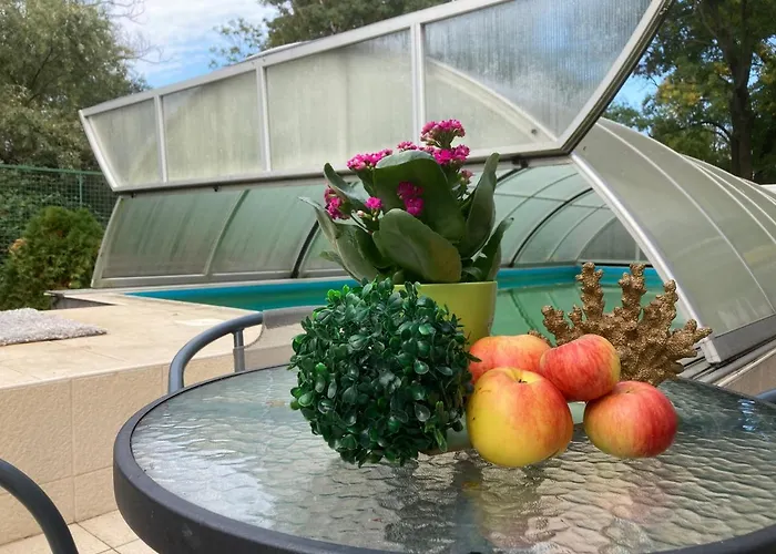 Toparti Apartmanhaz *