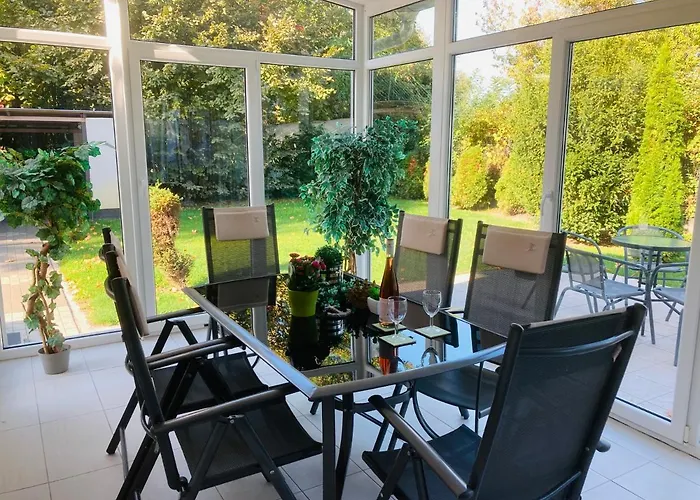 Toparti Apartmanhaz بالاتونسزارسكو