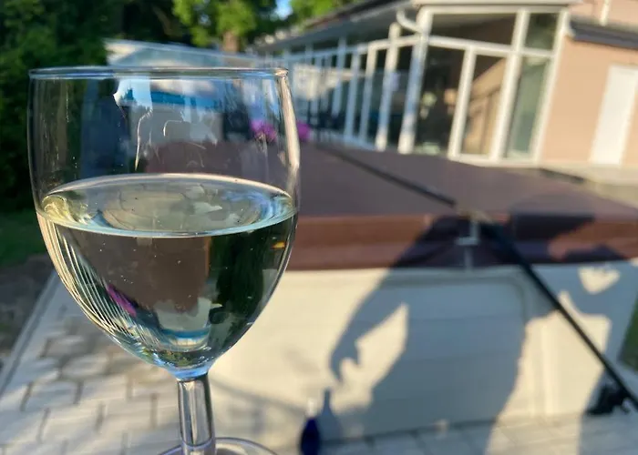 شقة Toparti Apartmanhaz