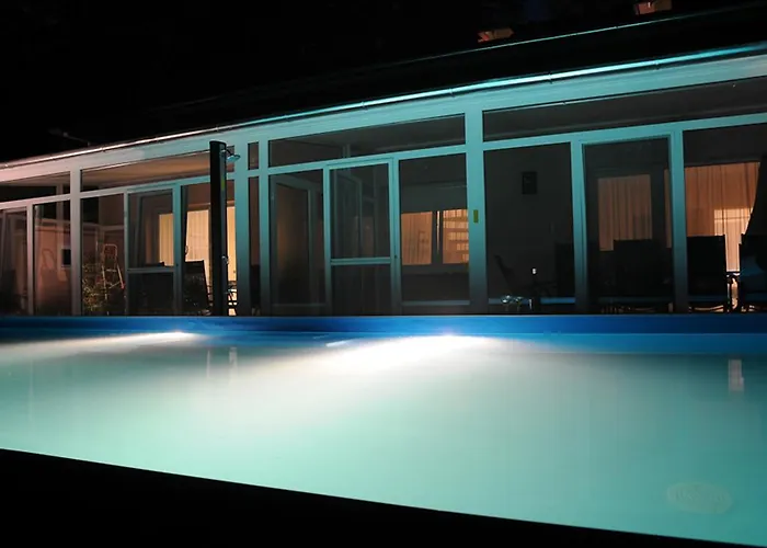 Toparti Apartmanhaz شقة