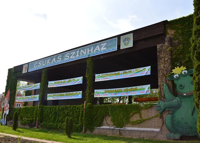 Toparti Apartmanhaz شقة *